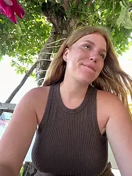 Carammelstorm's Live XXX Chat