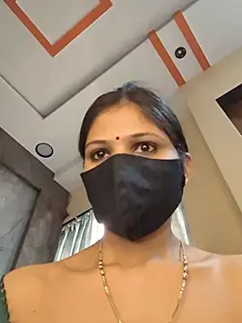 Pertunjukan Kamera Web Cute_shikaa