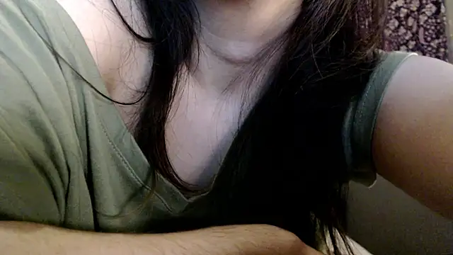 London_Ray Adlı Modelin Canlı XXX Sohbeti