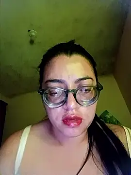 SOFI__10 Adlı Modelin Canlı XXX Sohbeti