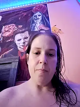 XXX chat uživo modela 023thickandjuicy07