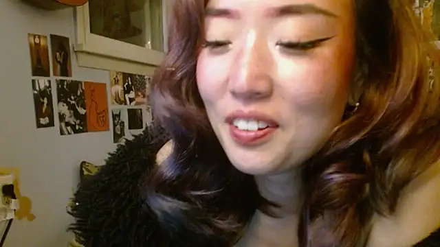 Chat XXX ao vivo de lunalovely333