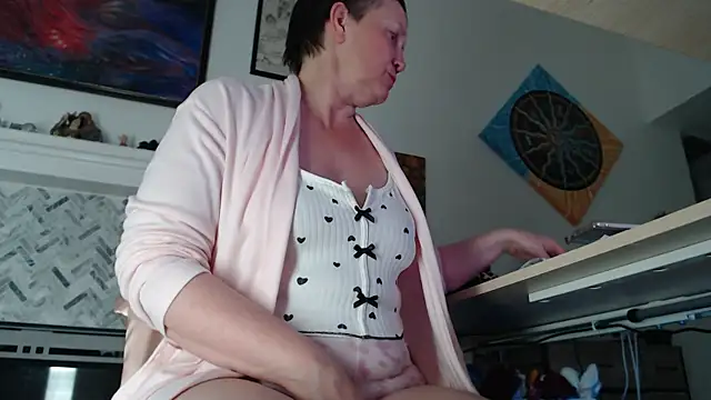 AuroraWillows' Webcam Show