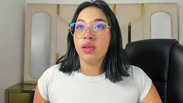 IsabellRodriguez18 Live XXX-Chat