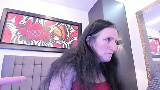 CloeMature live XXX chat