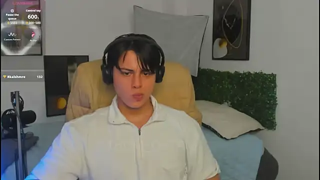 Thom_Ohtani's Webcam Show