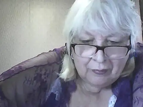 Chat +18 de Alexia64231 ao vivo