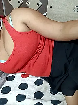 Chat XXX en directo de DipaliAliya