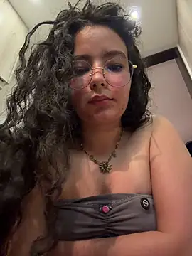 Antoniart_'s Live XXX Chat