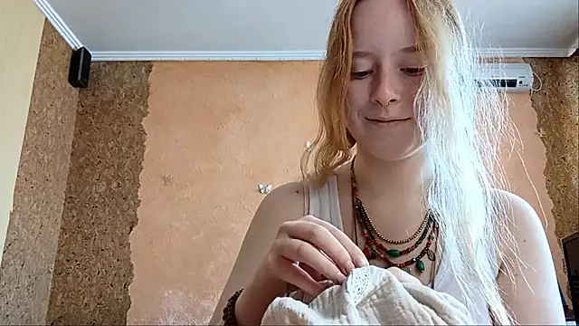 KateVibe_01's Live XXX Chat