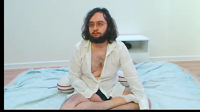 eren_jaeger2000 Chat XXX in diretta