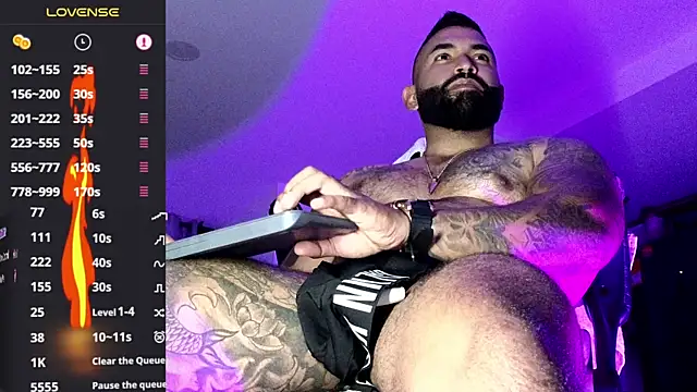 Max-prada Webcamshow