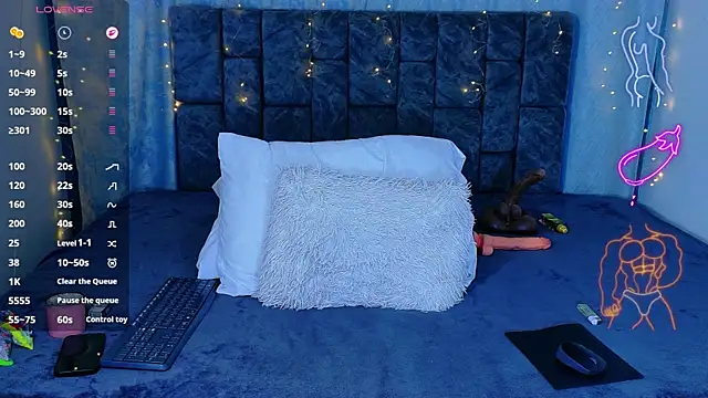XXX chat uživo modela NicolasTorrez