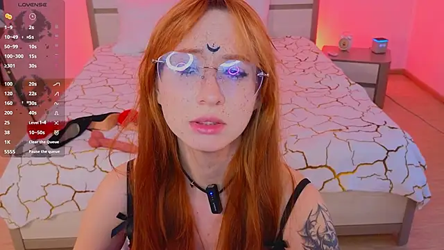 WICKEDEMBER Pertunjukan Webcam