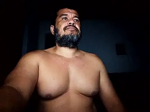 tarra122 – Naživo XXX chat