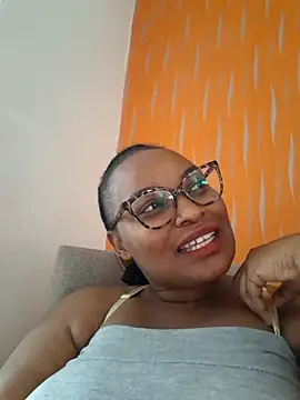 Chat XXX en directo de Goddess_of_Hearts