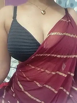Praveena27teluguのライブXXXチャット