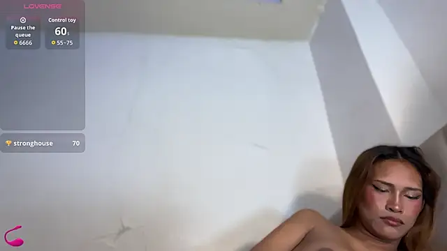 majestic_princesslei1 webcam show