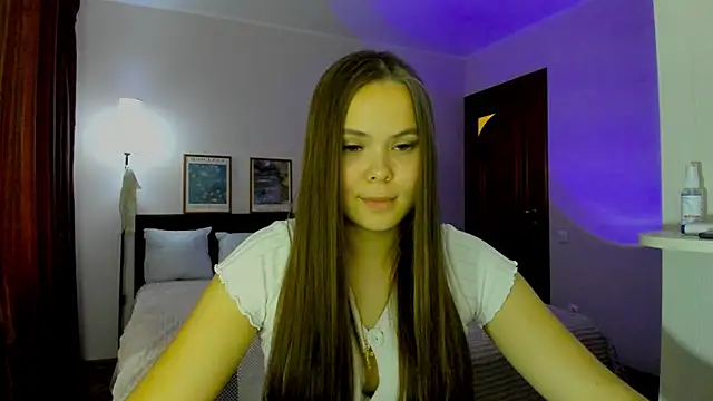 Kira_love_81's Live XXX Chat