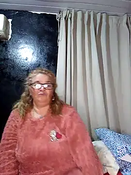 momismilf544 Live XXX-Chat