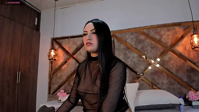 Show modela Tink_fox na web-kameri