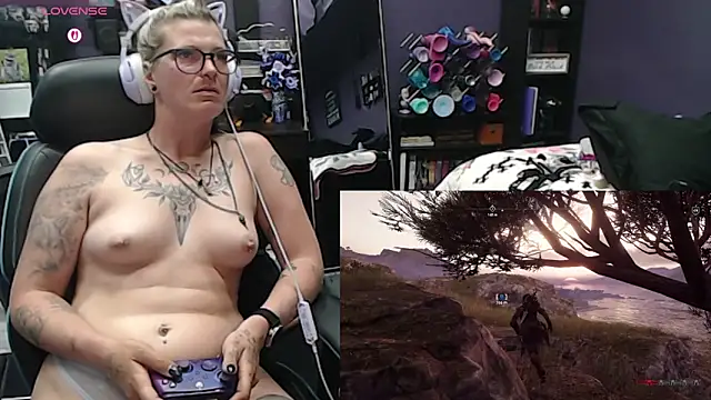 XXX chat uživo modela oddywithabody