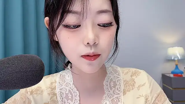 smalldaisy's Live XXX Chat