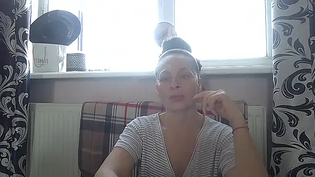 LindaStarS' Webcam Show