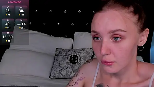 Chatroom XXX en direct de LianaFord