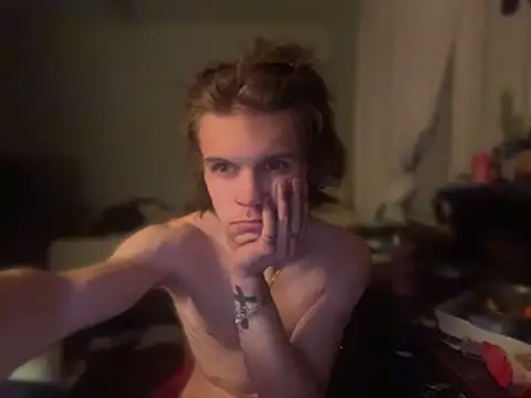 XanderOzzz webkamerás műsora