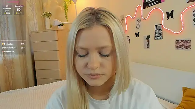 MidnightPoise Webcamshow