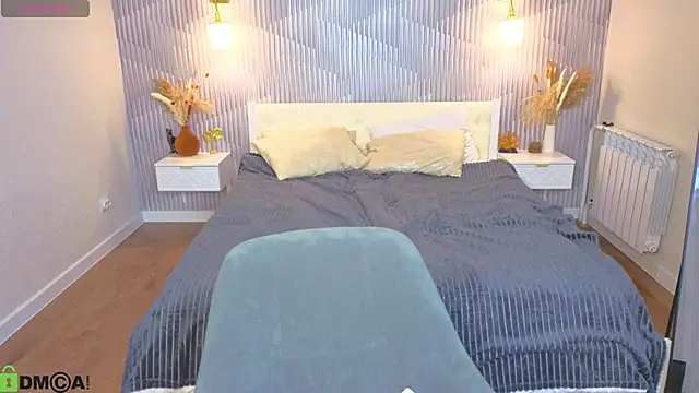 Crystal-Lace Live XXX-chat