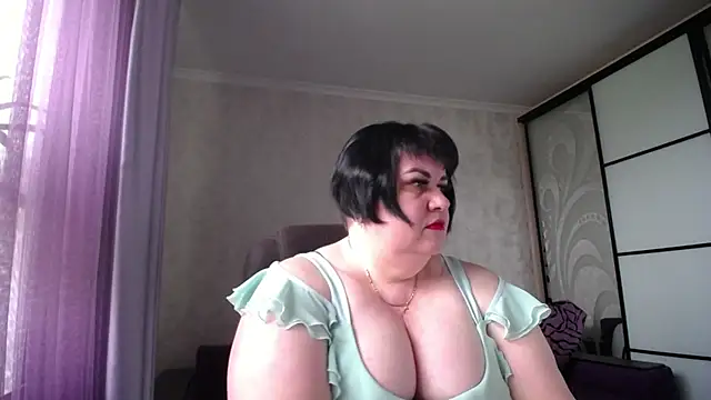 Webkamerová show AlluringCurves