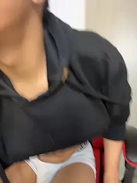 Angel_khouri_'s Webcam Show