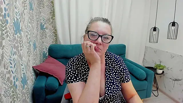 LeaPure Chat XXX in diretta