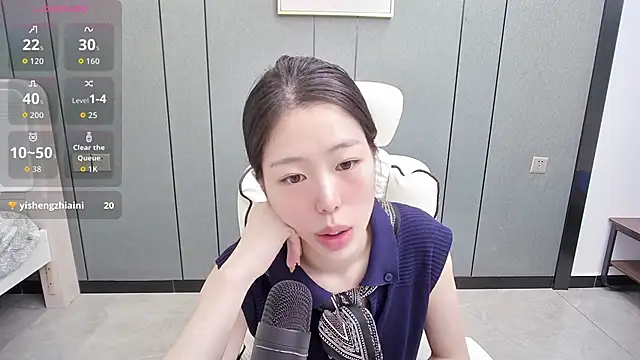 Chat XXX en directo de Lucky__cat