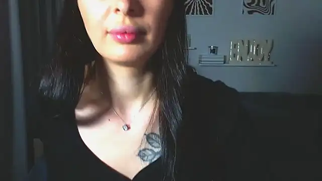 AlexaSven 现场XXX聊天