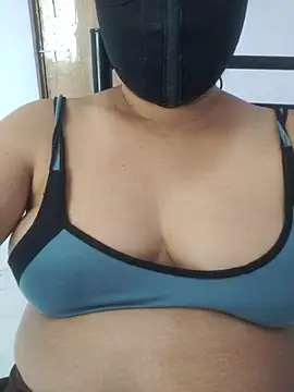 TamilAparna78 Webcam show