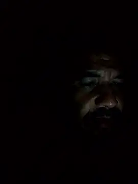 tarra122: απευθείας συνομιλία ΧΧΧ