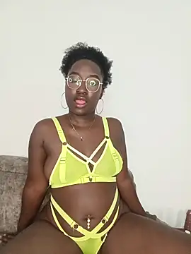 Webkamerová show KaleaEbony