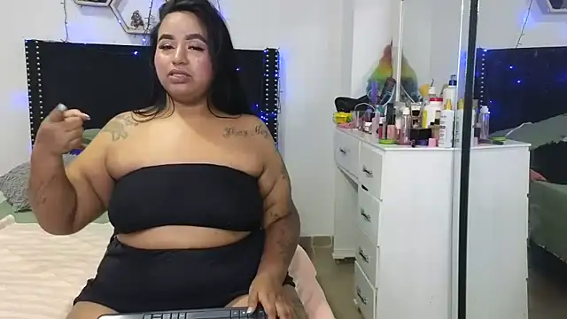 charlotte_077 Live XXX-Chat
