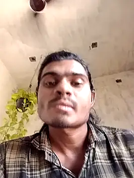 Chatroom XXX en direct de Yash_Sharma18