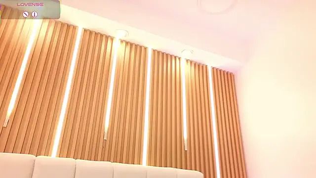 XXX chat uživo modela Dulcey_