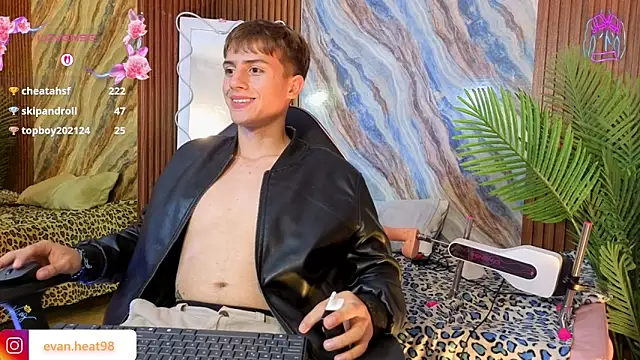 EVAN_TAY Webcam Show
