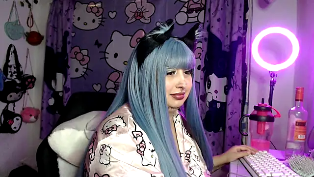 lussyevans24's Live XXX Chat