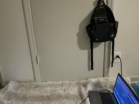 LaylaKutiex's Live XXX Chat