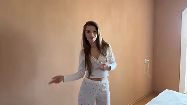 TrishIsaacn Live XXX chat