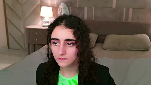 Susan_Fors – Naživo XXX chat