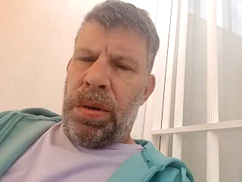 stud2512 Chat XXX live