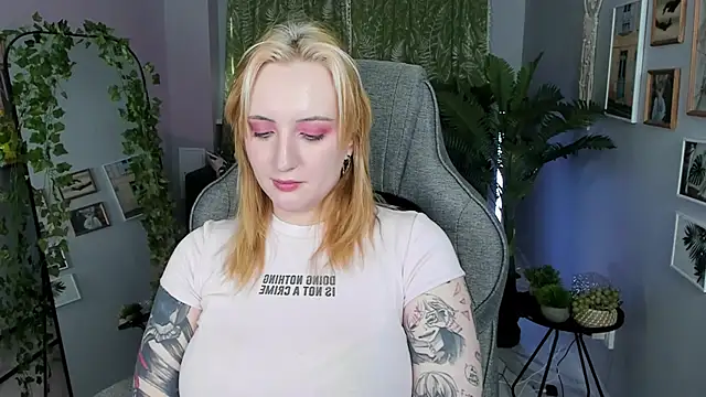 Онлайн чат XXX AsheLucker